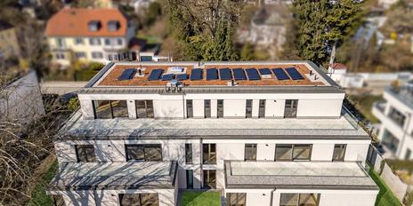 New build: High-class penthouse with private landing and breathtaking roof terrace