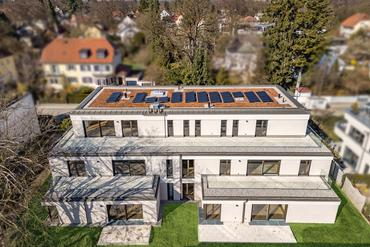 Neubau: Hochklassiges Penthouse mit Private Landing und atemberaubender Dachterrasse