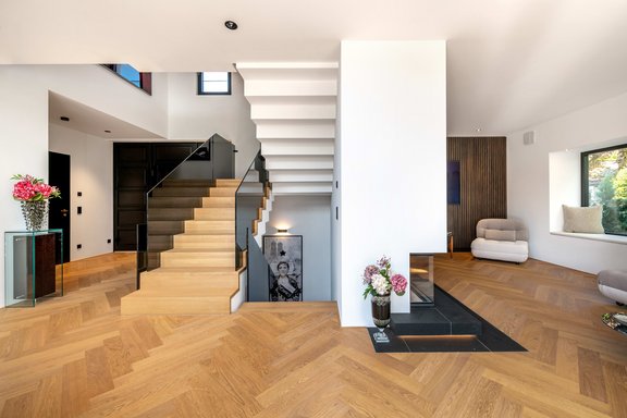 Klassische Eleganz mit stylischem Twist