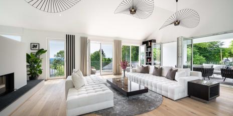 Neubau in Traumlage: Moderne Villa mit hochwertiger Ausstattung, Wellness-Bereich und Panoramablick