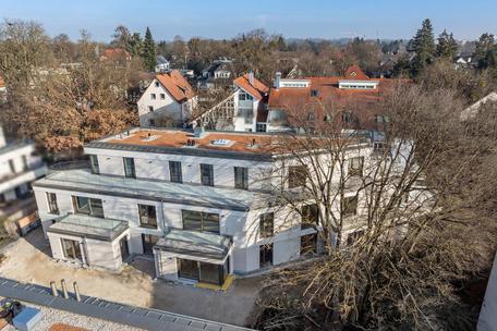 Neubau: Lichterfüllte 3-Zimmer-Wohnung mit Garten-Oase und Westausrichtung