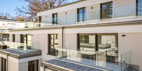 Erstbezug mit Wohlfühlambiente: Sonnige 2-Zimmer-Wohnung mit herrlicher Westterrasse