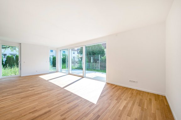 Wohnbereich mit Gartenzugang