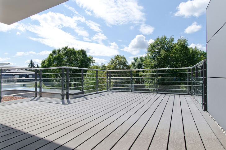 Dachterrasse DG