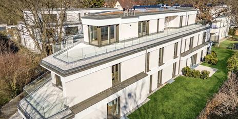 New build: Dream location in the villa colony I: 2-room new-build apartment with high-quality fittings