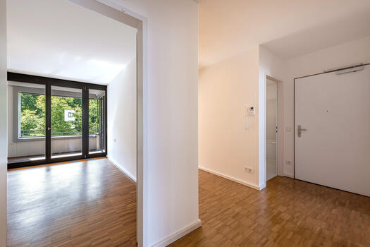 Bright apartment with south-east-facing loggia
