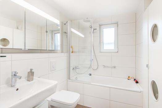 Modern bathroom
