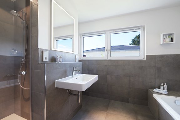Badezimmer im Obergeschoss