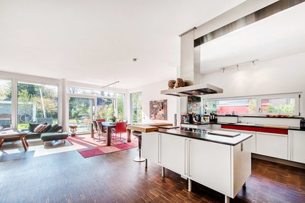 Moderne offene Küche