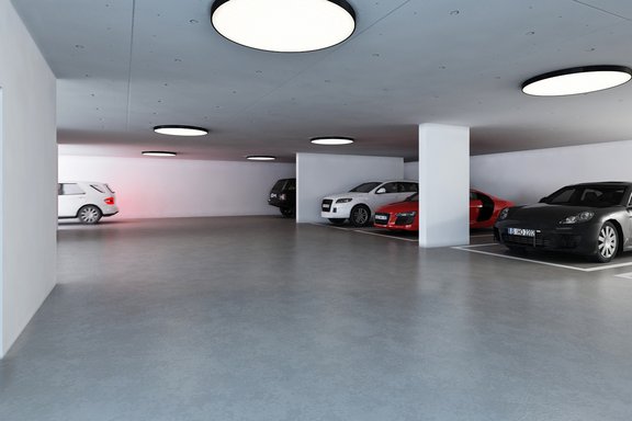 In der hauseigenen Tiefgarage im 2 UG