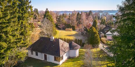 Above Lake Ammer: Attractive building lot on the outskirts of Schondorf