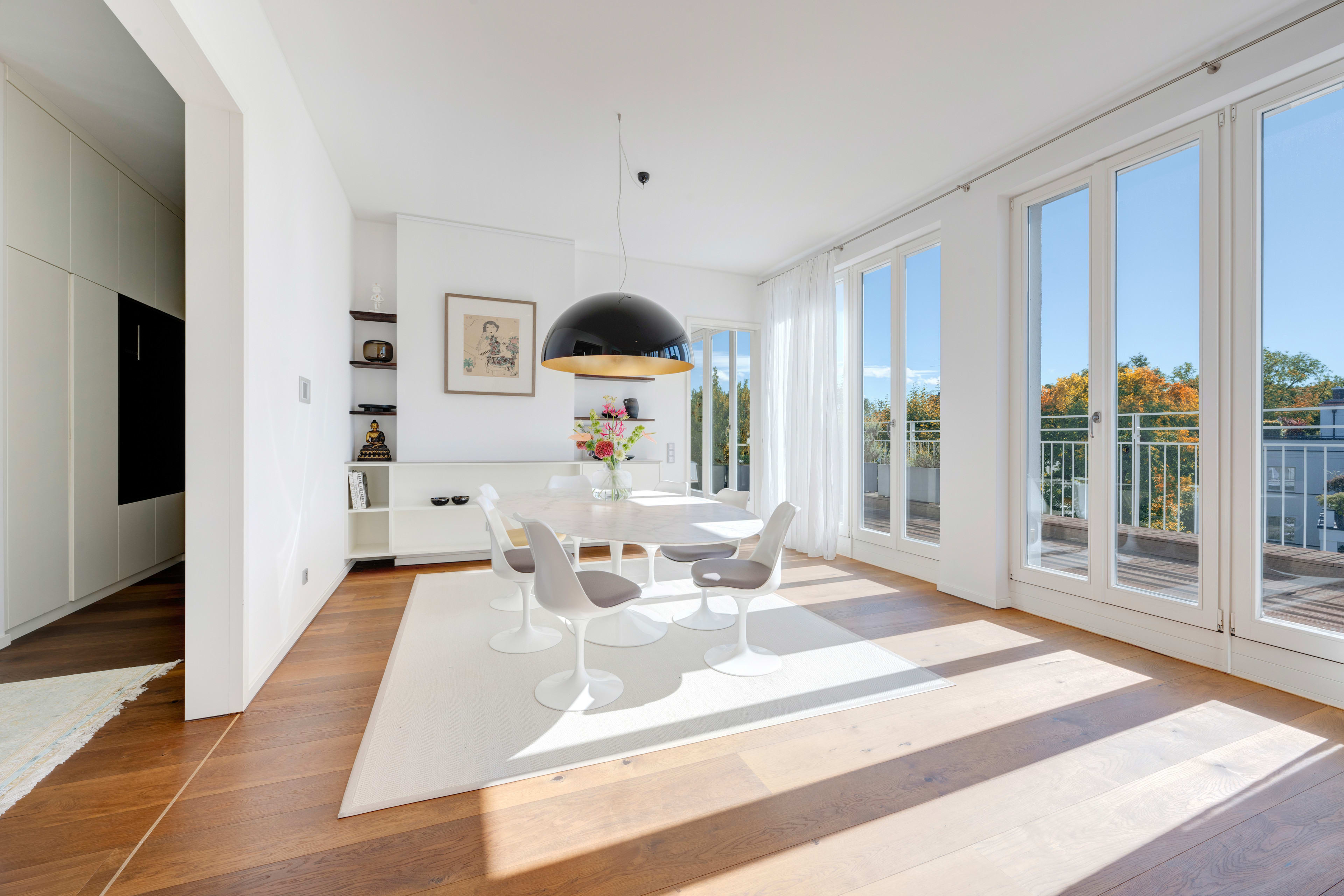 Penthouseflair: High-End-Stadtdomizil mit Premium-Ausstattung und ... - High End Penthouse Apartment Energy Efficiency Upgrades