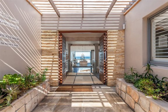 Entrance perspective