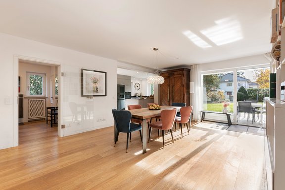 Vielseitiger Wohn-/Essbereich