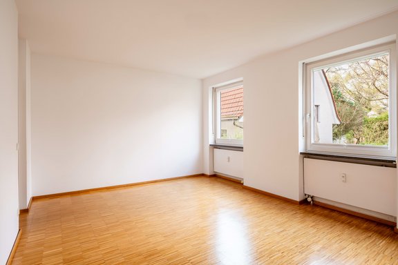 Spacious bedroom with plenty of storage space