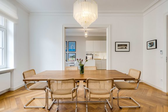 Küche und Esszimmer