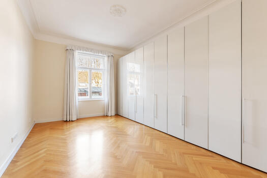 Schlafzimmer zum Hof