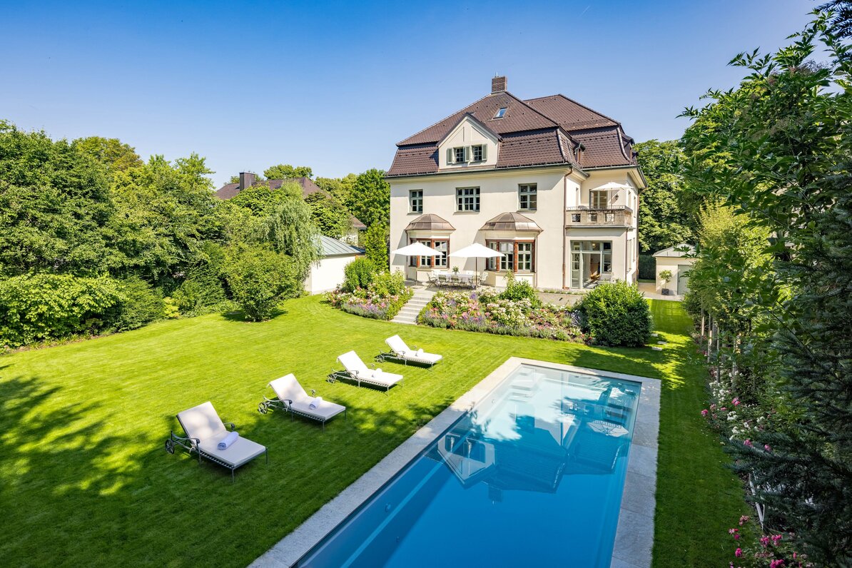Atemberaubende Altbau-Villa