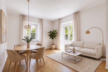 Private garden and historic building ambiance: Charming 3.5-room apartment on the Schlosskanal