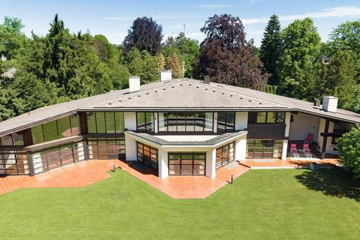 Impressive hipped-roof architecture