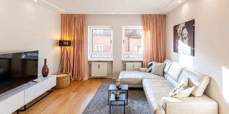 Pulsierendes City-Feeling: Attraktive 3-Zimmer-Wohnung mit Balkon zum ruhigen Innenhof