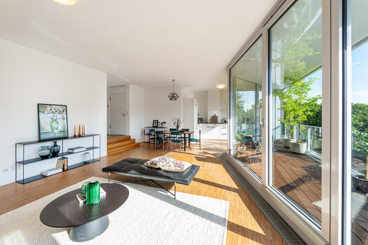 Attractive split level