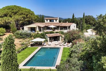 Ramatuelle  - Traumanwesen in La Quessine mit Pool, Boule-Bahn und privatem Bootshaus am Meer