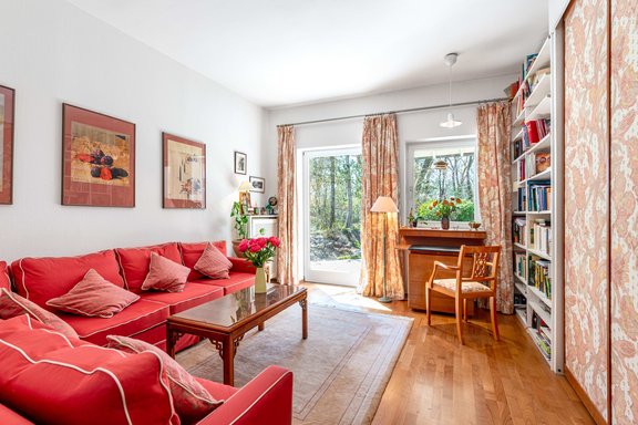 Zimmer mit Terrassenzugang