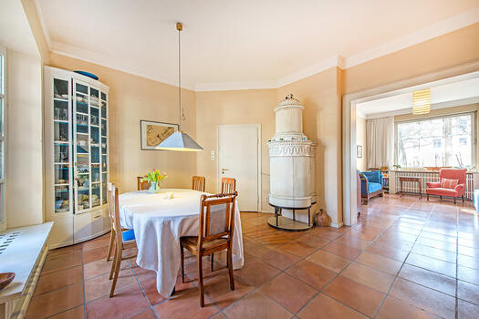 Living- dining area