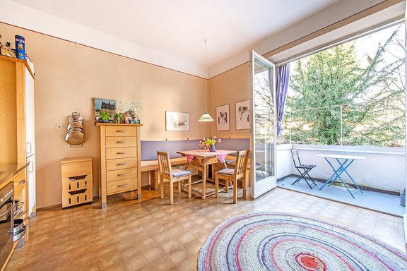 Kitchen with east balcony