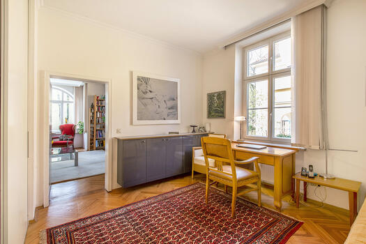 Arbeitszimmer