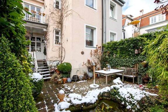 Garten mit Sitzplatz