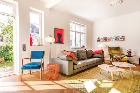 Wohnbereich mit Zugang zum Garten