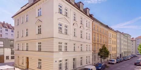 Rarität im Glockenbach: Hochklassiges Wohn-/Gewerbe-Ensemble aus frisch saniertem Altbau &amp; Neubau