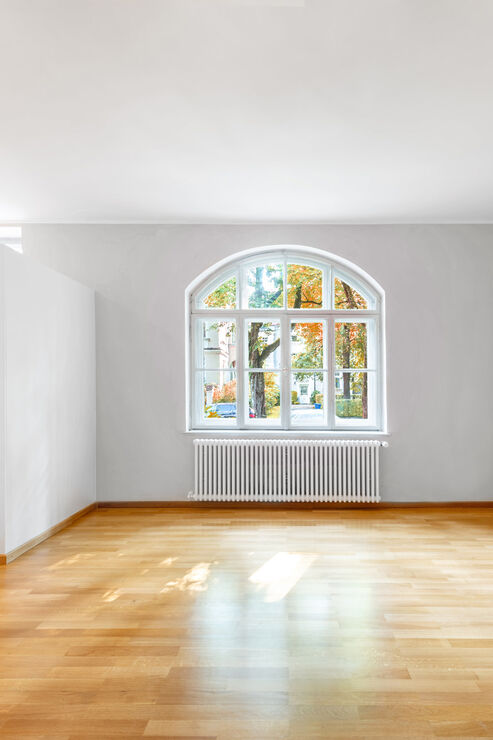 Historisches Rundbogenfenster