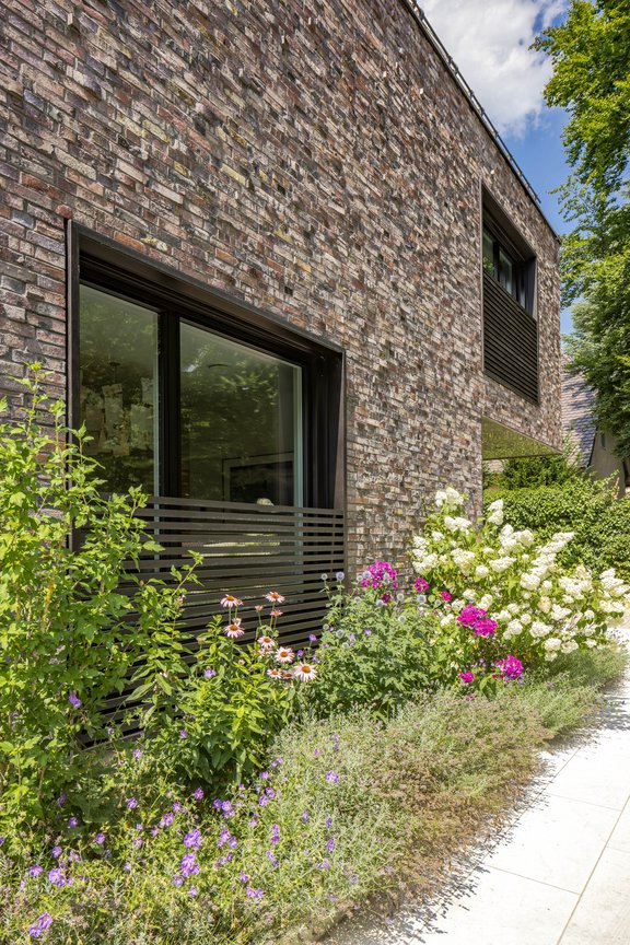 Liebevoll angelegter Außenbereich