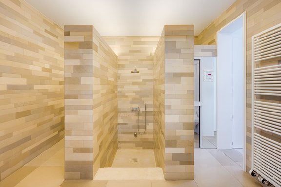 Spa area on the garden floor