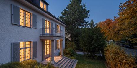 Rarität: Sanierte Altbauvilla mit Charme und Stil
