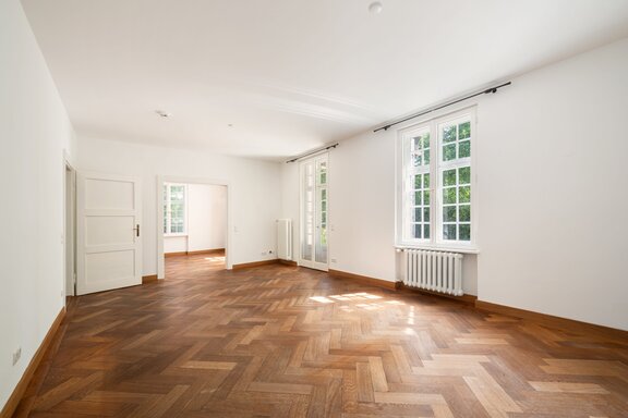 Living area with the charm of an older building