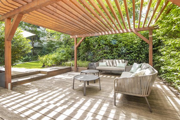 Herrlicher Freisitz im Grünen