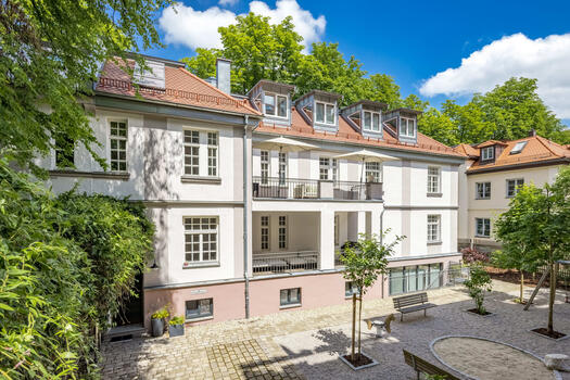 Saniertes Jugendstil-Gebäude
