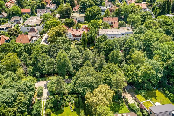 Grüne Traumlage am Kanal