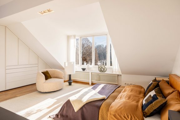 Master suite with a dream view