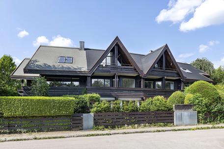 Reihenmittelhaus mit 6 Zimmern, Kamin und Süd-Garten in familienfreundlicher, ruhiger Lage