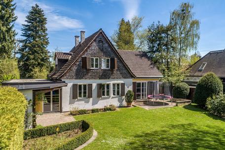 Reizvolles Einfamilienhaus mit sonnigem Garten