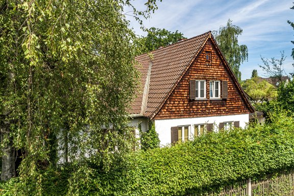 Charmanter Landhaus Stil der 1930er Jahre