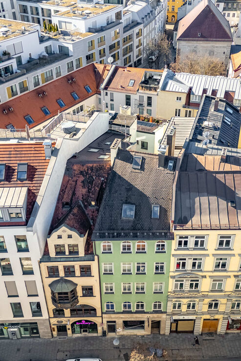 Wohn- und Geschäftshaus