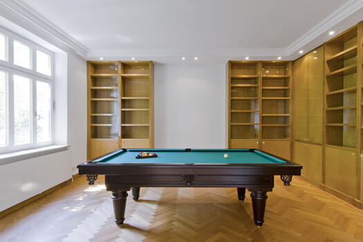 Library with fixtures