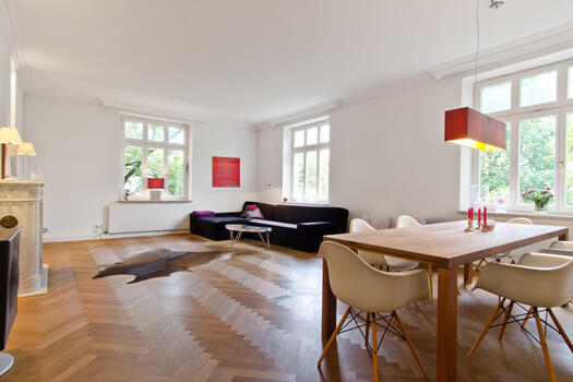 Living room with fireplace