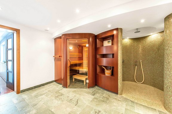 Wellness area with sauna
